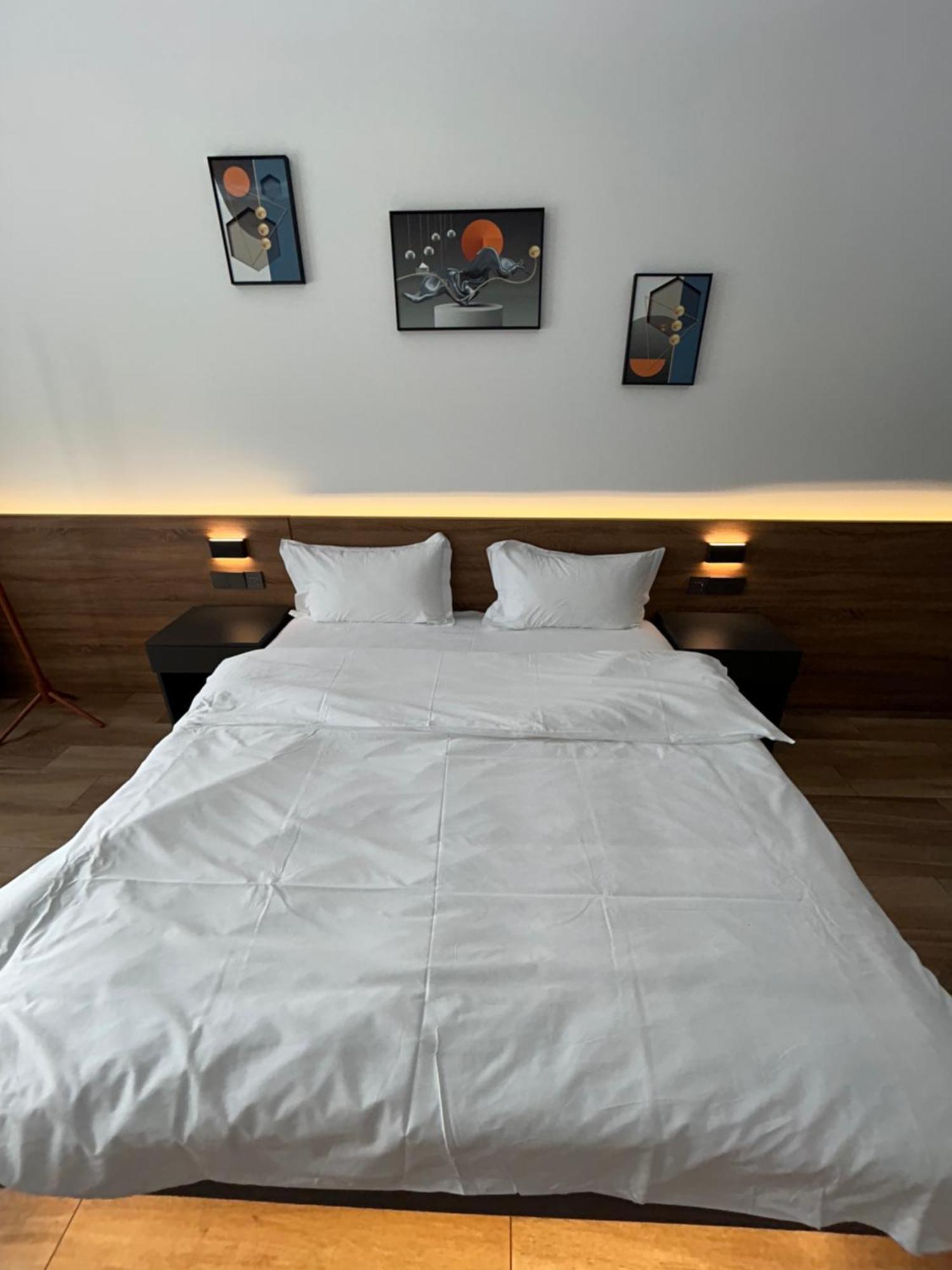 H.T Hotel Belgrad Zewnętrze zdjęcie